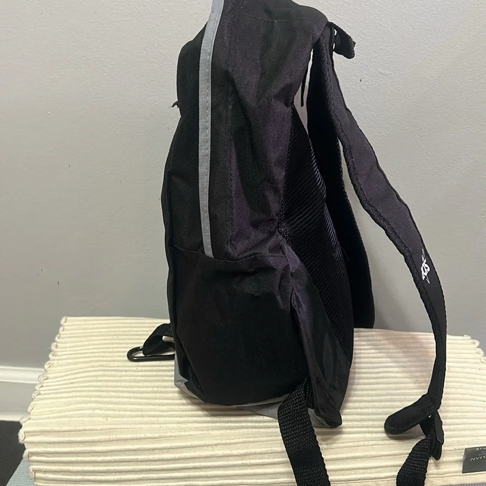 ACIS Backpack - Picture 2 of 7